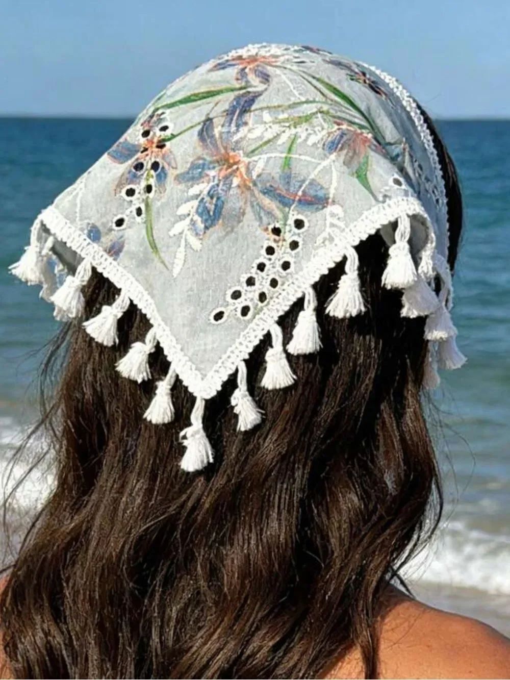 White Floral Tassel Scarf S186